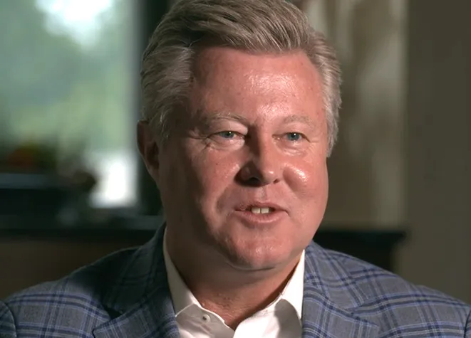 An older male patient describing his experience with the staff and doctors of Specialized Endodontic Solutions